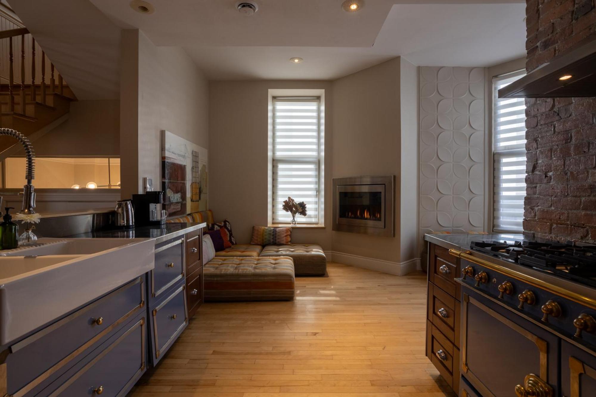Downtown Retreat With Modern Comfort Zf6 *